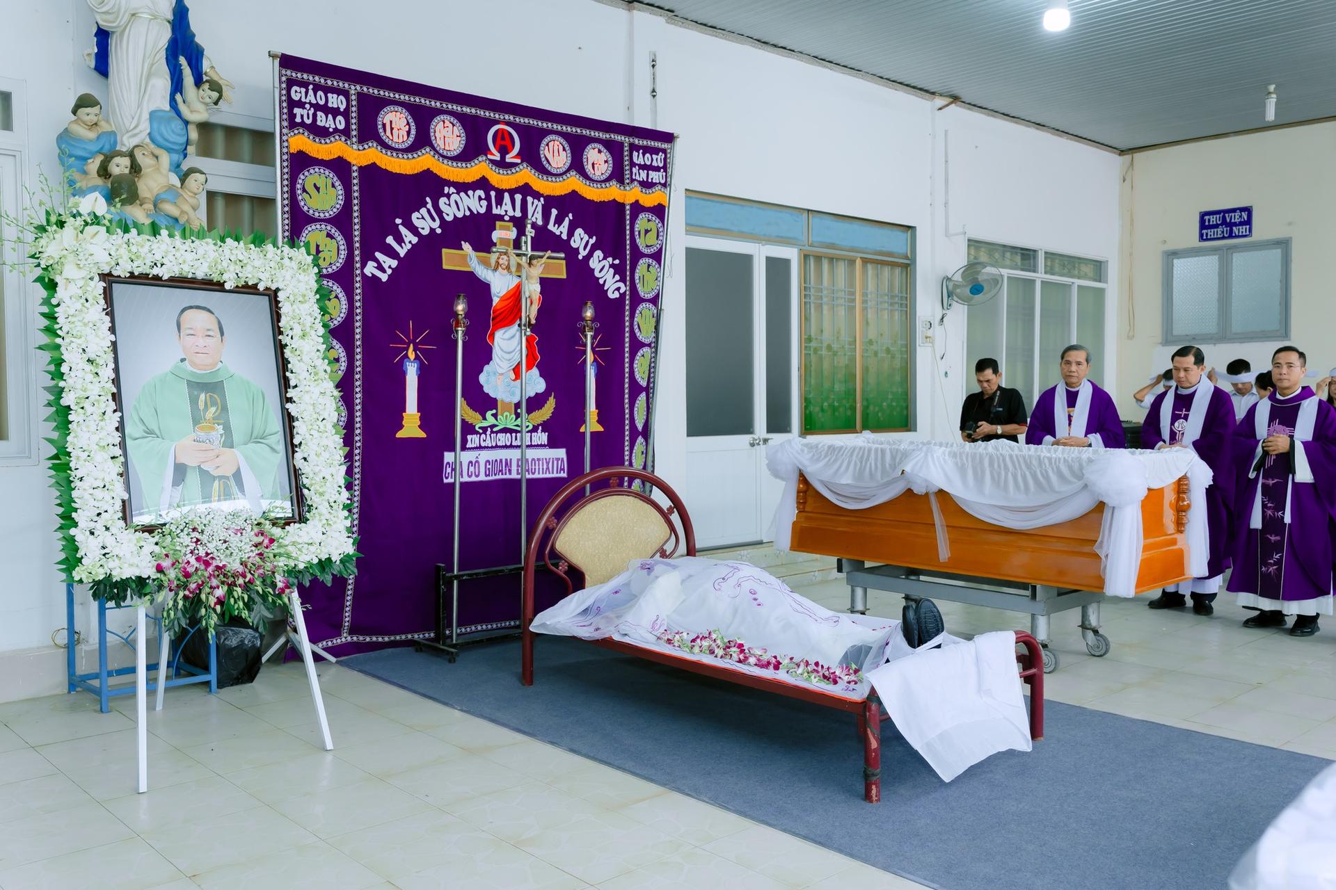 Photo-6